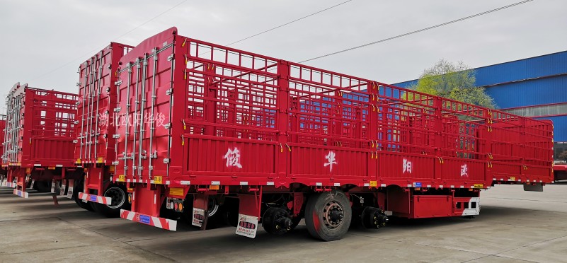 華俊高欄半掛車